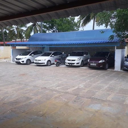 Chill Out Resort Perundurai Exterior foto
